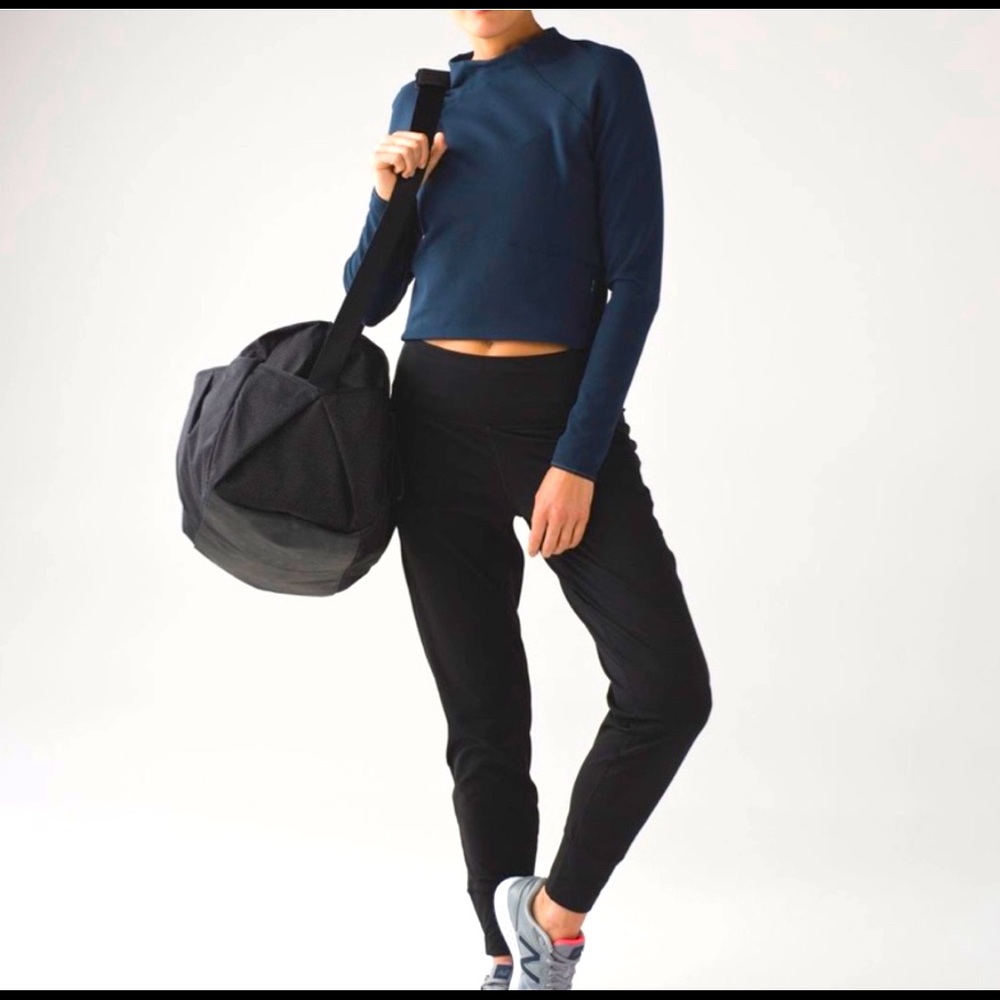 Rare Lululemon Pullover